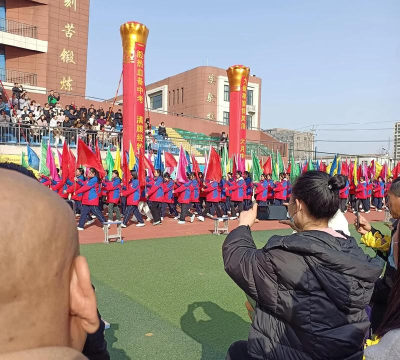 赤壁市赤马港办事处黄龙中学