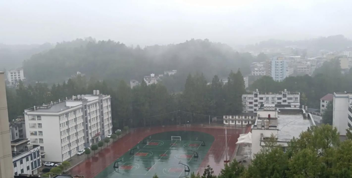 利川市团堡镇初级中学