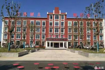 宜城市第三高级中学阅读区