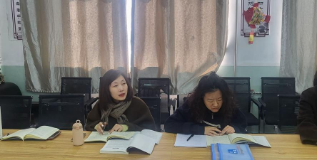 太原市尖草坪区柏板乡镇城中心校