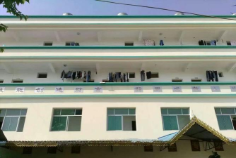 瑞丽市国际珠宝翡翠学校阅读区