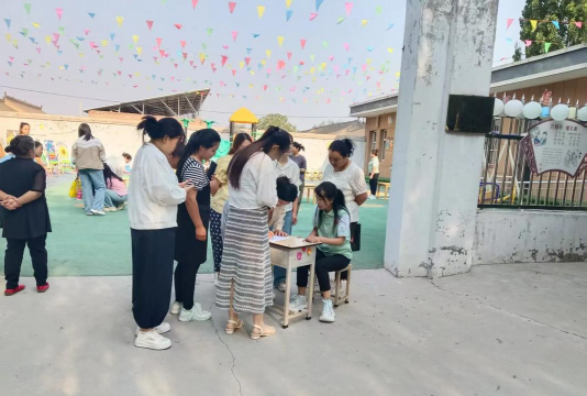 楚店镇中心小附属幼儿园