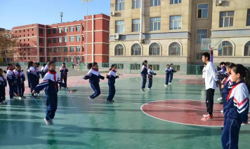 农十三师红星二校