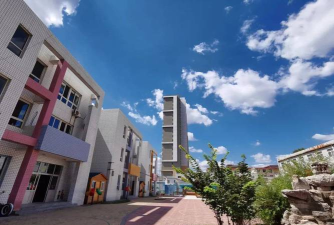 天津市武清区白古屯镇和平庄幼儿园阅读区