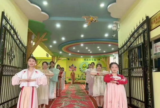 天津市武清区佳禾幼儿园阅读区