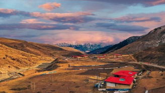 昌都地区江达县波罗乡中心校