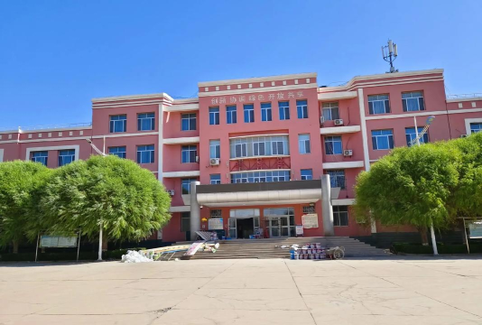 良种场江格孜塔勒中心校