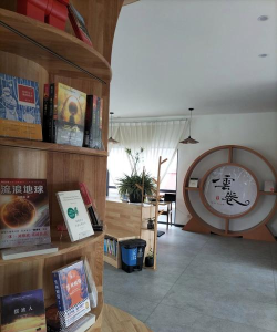 西安车辆厂中学阅读区