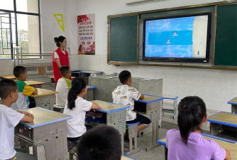 嘉义县鹿草乡碧潭国民小学