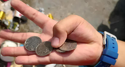 溆浦县双井镇新华小学阅读区