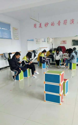 昌黎县泥井镇初级中学