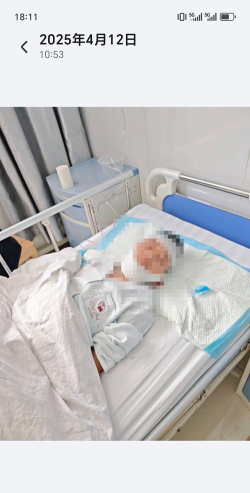 天拖厂子弟学校阅读区