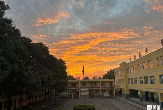 北马头中学阅读区