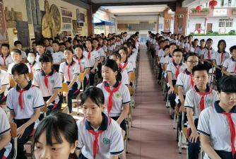 广州白云区育贤小学阅读区