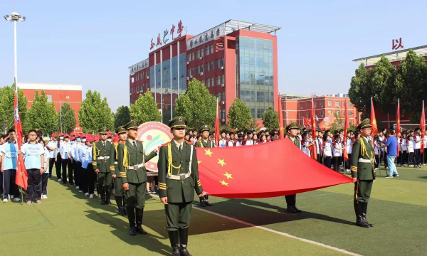 呼伦贝尔阿荣旗玉成综合高中阅读区