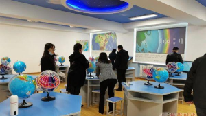 哈尔滨市第八中学阅读区