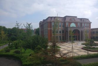 石家庄高邑县第一中学阅读区