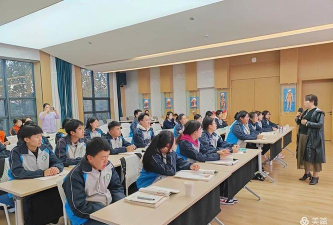 长治屯留区职业高级中学校阅读区