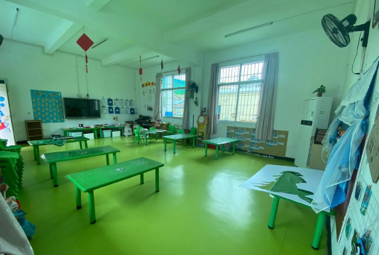 云七幼儿园阅读区