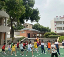 佛山市禅城区深村小学