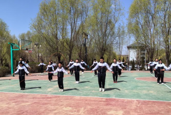 法库县冯贝堡乡初级中学