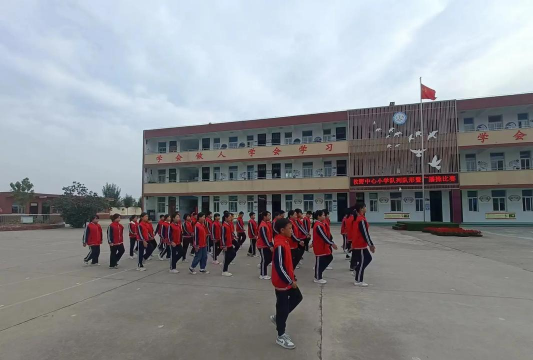 新乡市牧野区牧野第一中心小学