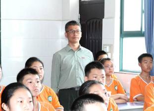 新乡县古固寨镇中街学校