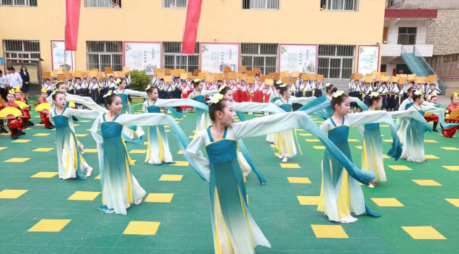 孝南区广场街城东小学