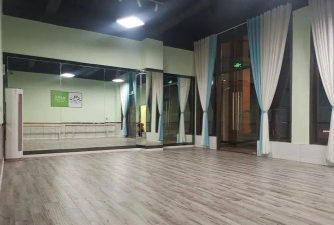 眉山市彭山区缤纷艺术培训学校有限公司