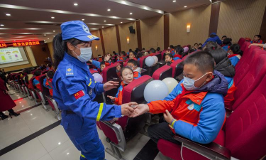 洪湖市第一小学