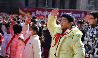 洪湖市万全镇第一小学