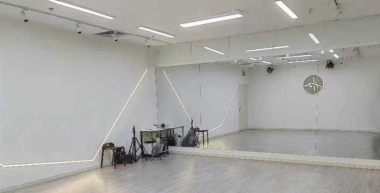 遵义市红花岗区星跃艺术培训学校有限公司