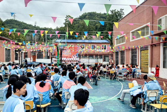 通化市东昌区德才教育培训学校