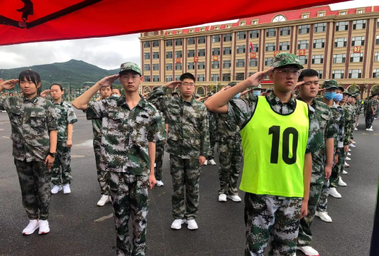 通化钢铁集团有限责司第一中学