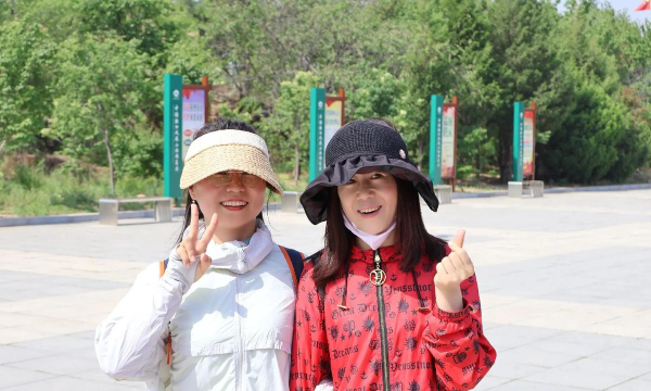 双城市朝阳乡第一中学