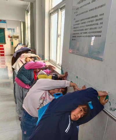 项城市蓝天小学