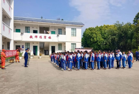 信宜市白石镇大寨小学(大坡分校)