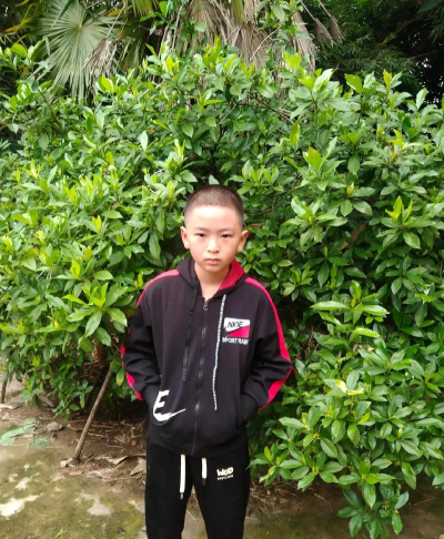 信宜市新宝五垌小学