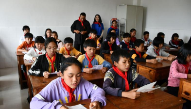 新平县平掌乡中心小学