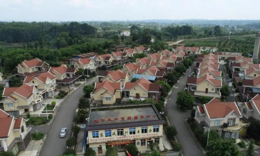 仁寿县富加镇东风村小