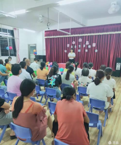 阳春市岗美镇开心幼儿园