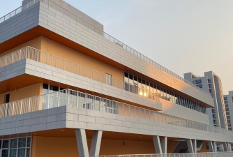 宁波上海世界外国语学校