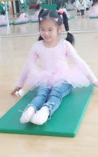 隆昌县金鹅镇蓝天艺术幼儿园