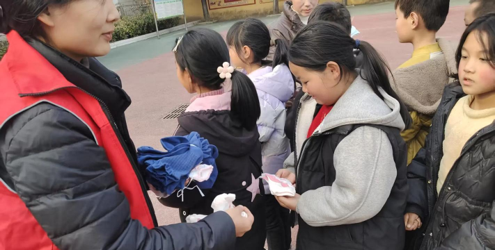 杜村镇杜村小学