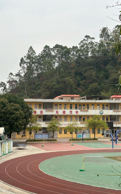 大湾镇青坑大江教学点