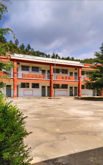 萍乡矿业集团有限责任公司高坑矿区小学