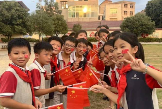 万载县潭埠镇中心小学