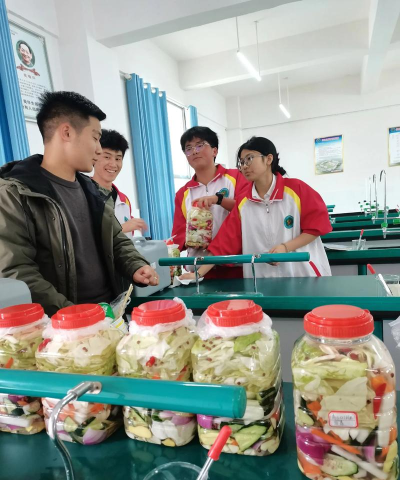 芜湖县陶辛镇初级中学