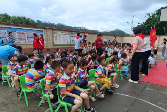 云浮市云安区白石镇中心幼儿园