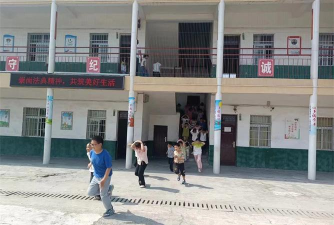 巴州区白庙小学